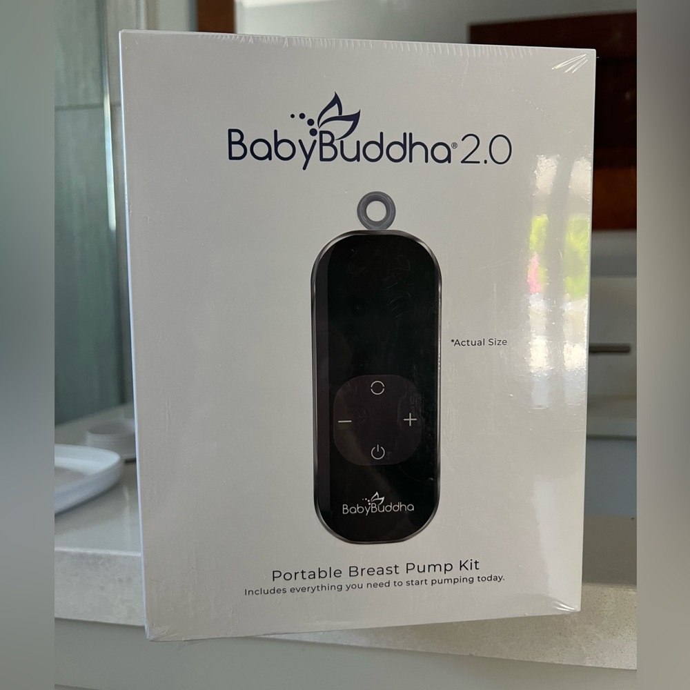 Brand New BabyBuddha 2.0 Portable Breast Pump Kit